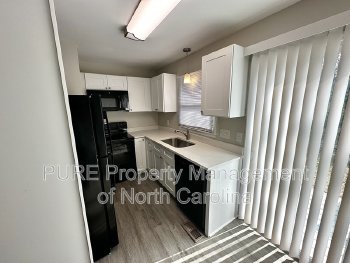 550 Woodway Dr property image